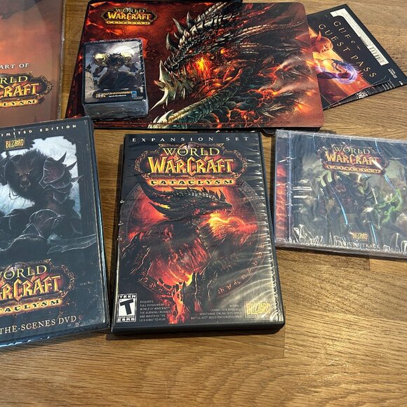 WORLD OF WARCRAFT Cataclysm Collector's Edition PC Game 2010 MINT - Picture 11 of 13